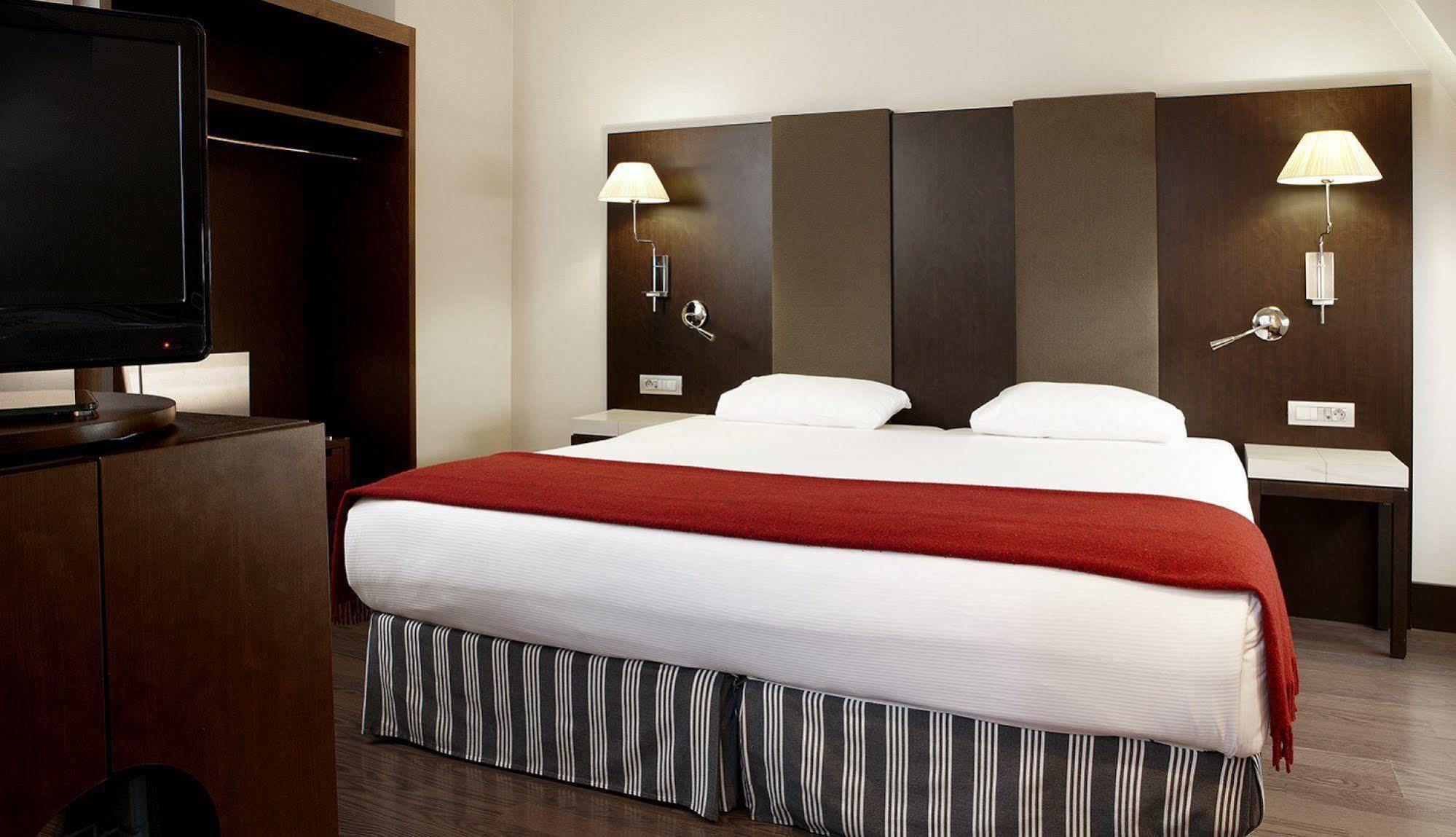 Nh Brussels Louise Hotel Saint-Gilles Ngoại thất bức ảnh